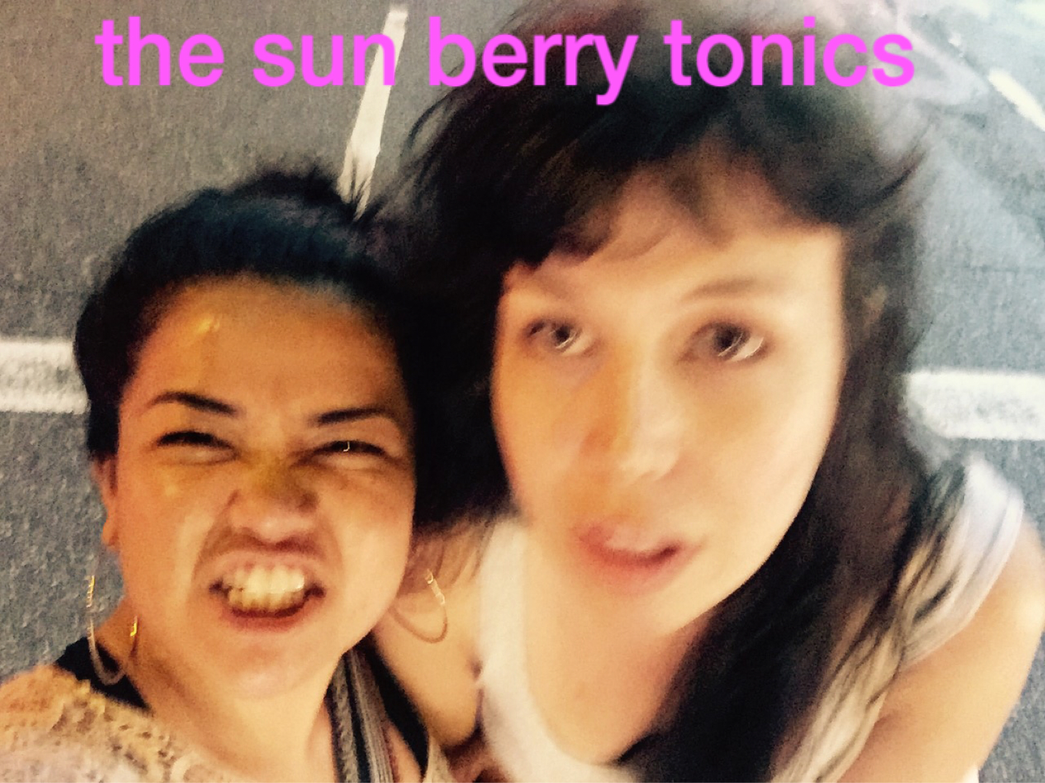 The Sun Berry Tonics Live at the FF Brunch at Maxwell's!