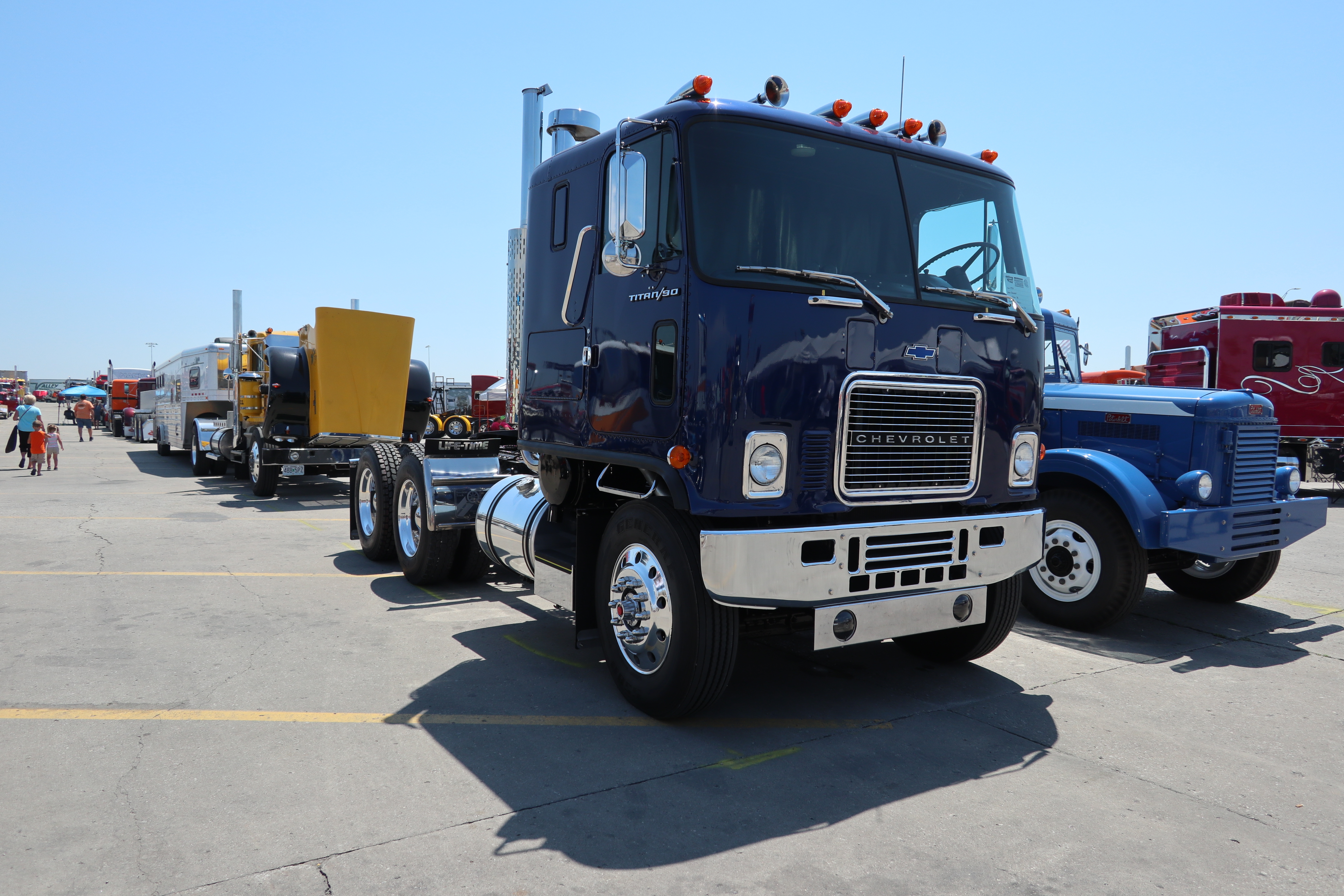 TWK Trucking with kingfish