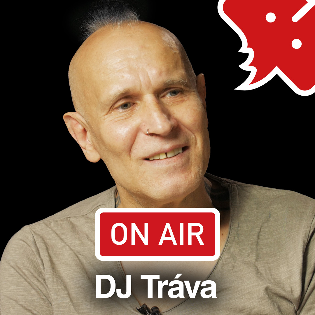 DJ Tráva ON AIR: „Při zásahu na CzechTeku porevoluční systém poprvé ukázal svoji moc.“