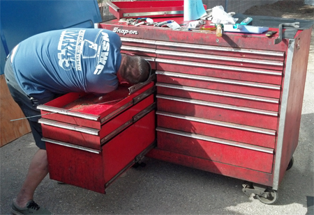 11.17.18: Toolboxes & Tie-Downs! Free Snap-On Rollaway (w/ Free Grease) - How to Load, Haul, Unload & Degrime, Trucking w/ an EcoFart Ford, + Rock Stories from Suicidal Tendencies, Southern Culture on the Skids, Tool, Ghost & Pet Shop Boys
