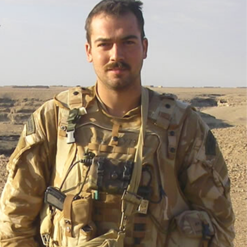 EFR 388: Transitioning from Soldier to Civilian, Stoicism and the Leadership Skills It Takes to Succeed in Business and in Life with Roderic Yapp