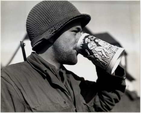 12.04.17 (MP3): Beermaker Sit-Down w/ Protector Brewery (SEALs Like Beer Too), Bureaucracy VS Beer, Independent VS Craft, Organic Ingredients, + Beers Like The Beast, Dank & Citrus, American Pale & the Barbarian; All @ San Diego's Industrial Booze Sector