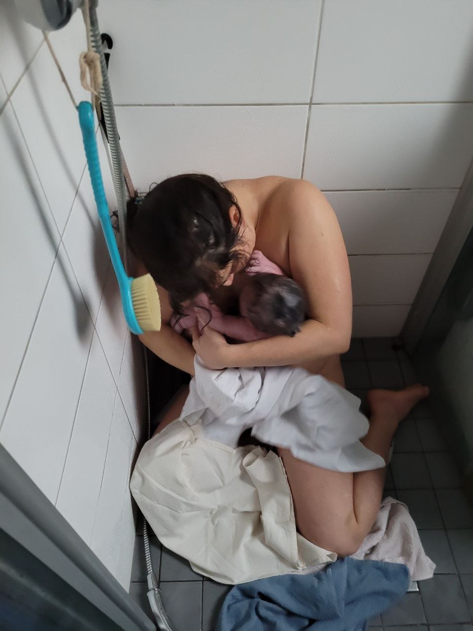 Anahel’s Wild and Free 50-Minute (!) Birth