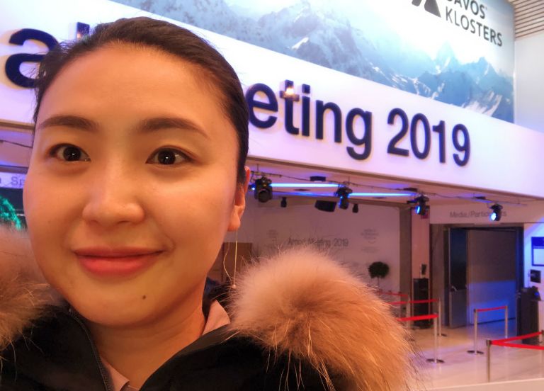 cover of episode Wǒ Men Podcast: A Chinese View Behind the Scenes at Davos 2019