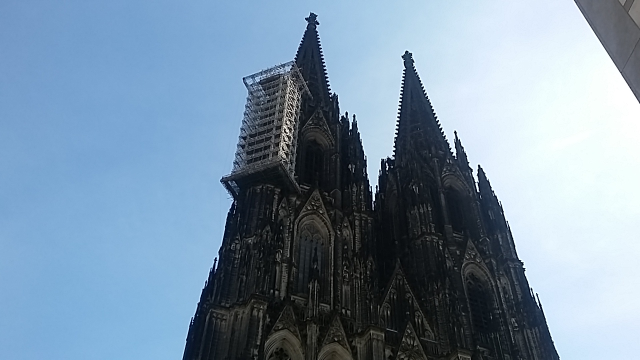 THE DOME, Cologne episode artwork