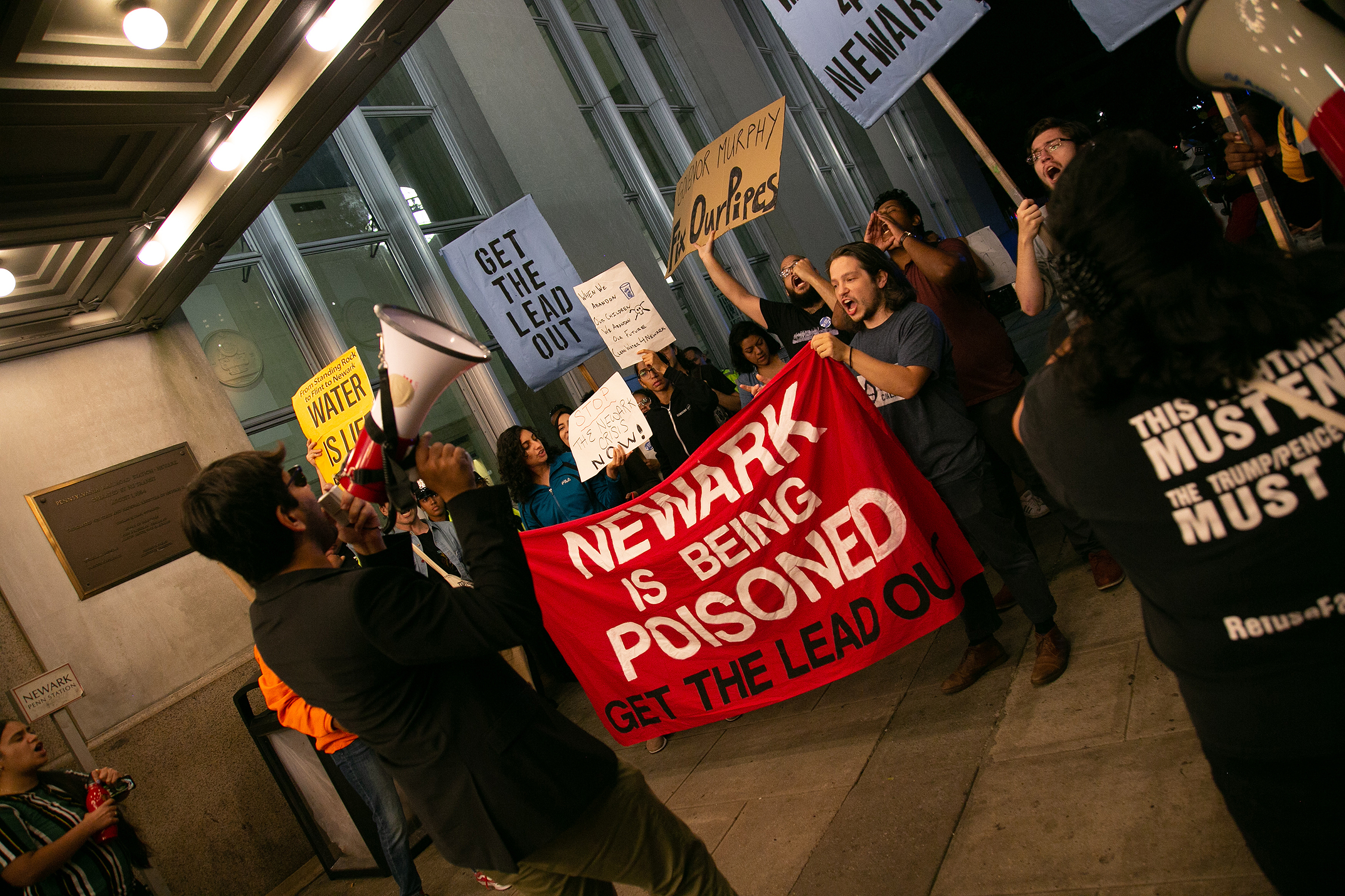 Clearing the FOG with co-hosts Margaret Flowers and Kevin Zeese