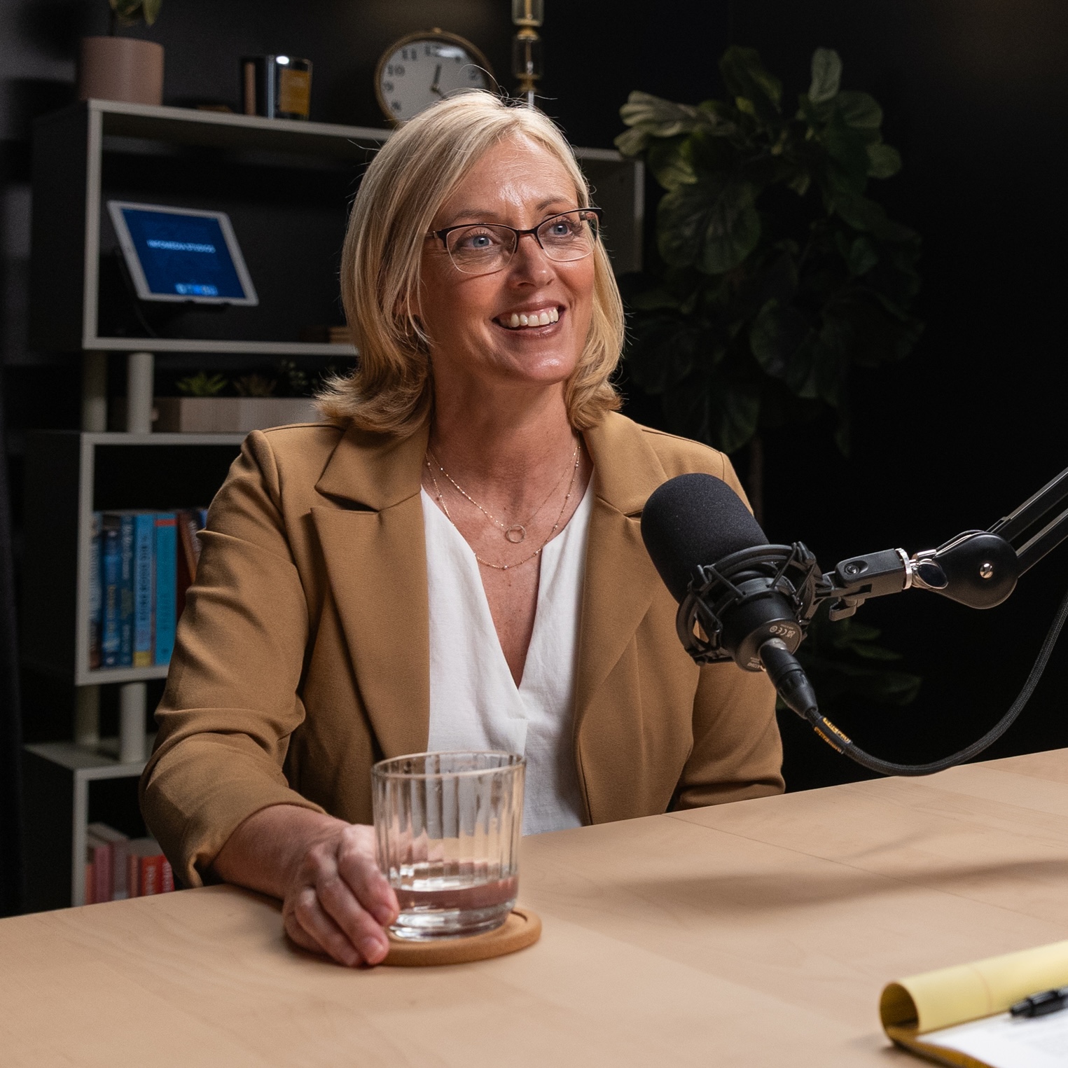 The Localist  with Carrie Rollwagen