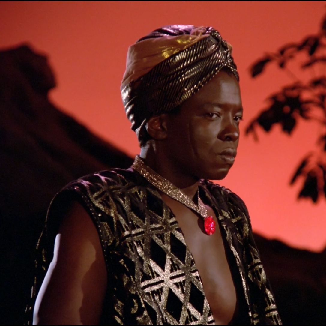 S1E04 - Code of Honor