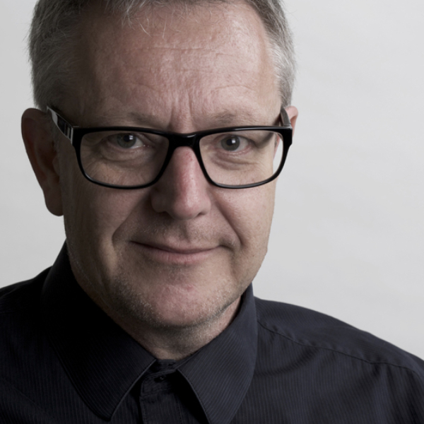 Jonathan Biggins