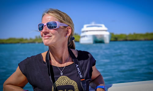 070 - Ask Me Anything #3 with Beth Whitman on travel, long layovers and waking up at 5:18am