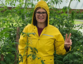 How To Grow Crops Year-Round Using Greenhouses | Advice From An Expert Homesteader