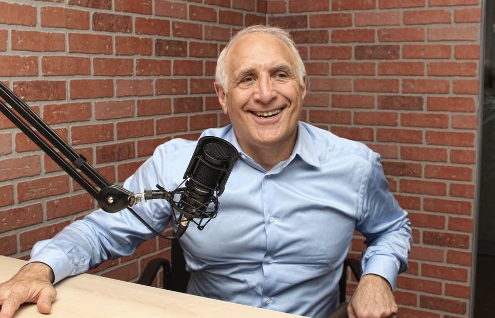 Hot Takes with Tracy Lynn