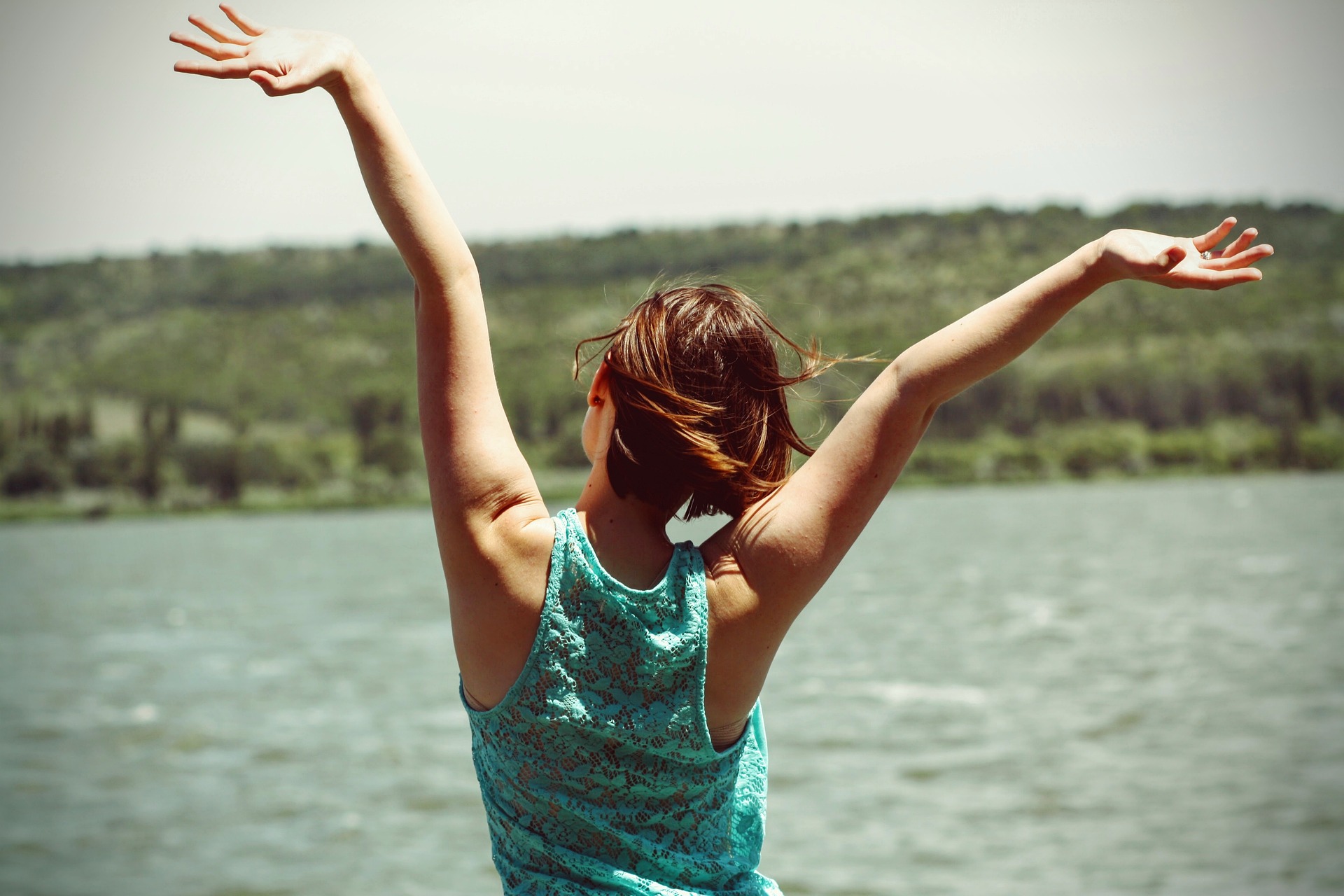 Guided Meditation For Powerful Positivity ➤ Peace, Focus, & A Positive Mind In 10 Minutes