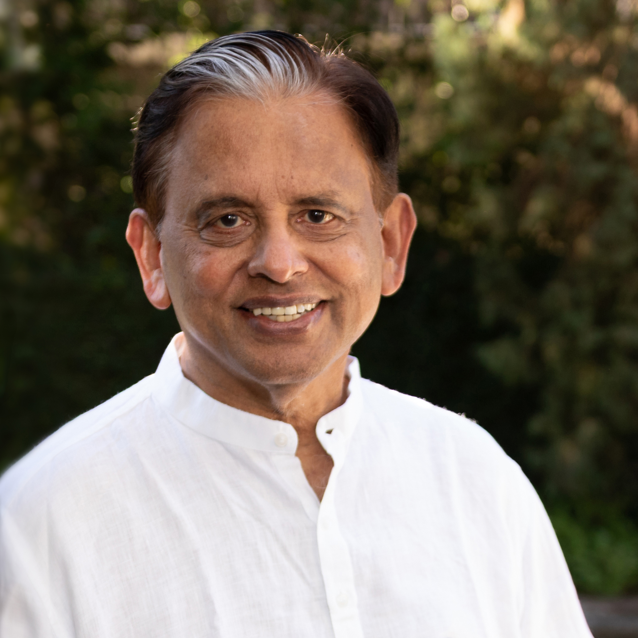 S: 7 E:20 | Dr. Abraham George's "Mountains to Cross" and the Shanti Bhavan Story