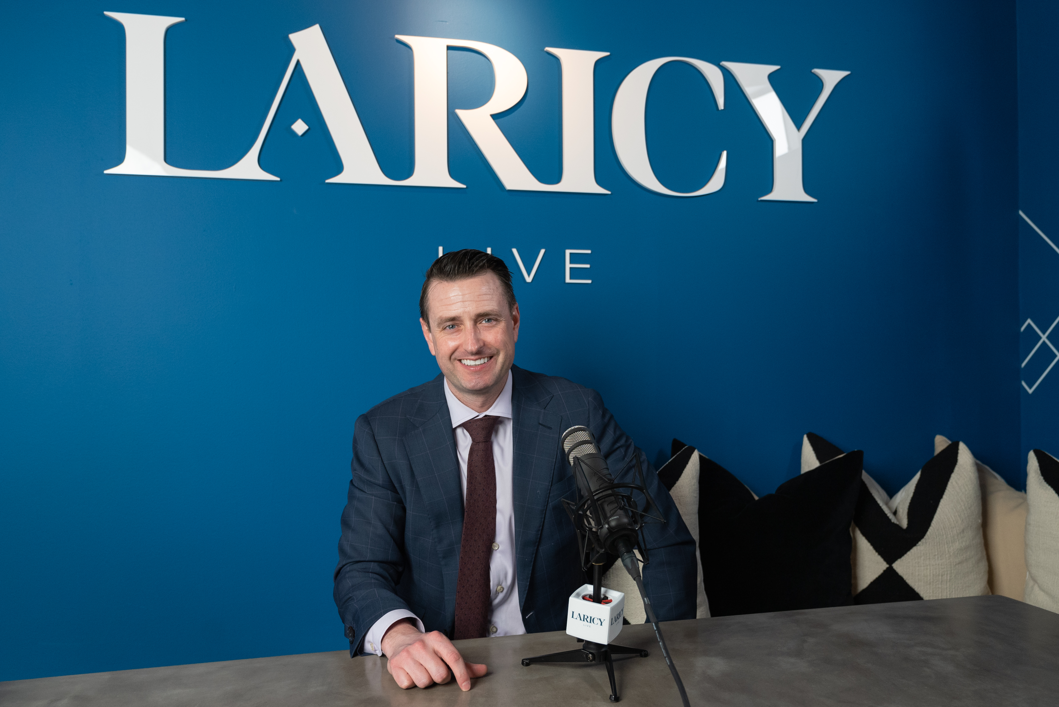 Laricy LIVE