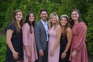 How to Be a Thriving Dad  with IRONMAN Brian Young, Author of Thriving Girl Dad: A Dude's Guide to Raising Daughters -  Episode 035