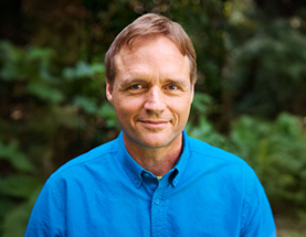 cover of episode The COVID Vaccine & Public Health: A Deep Dive With Epidemiologist Nathaniel Mead