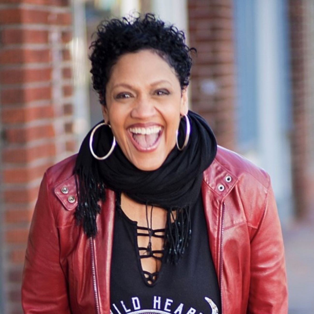 AGELESS: Opening Doors With Amanda Lamb