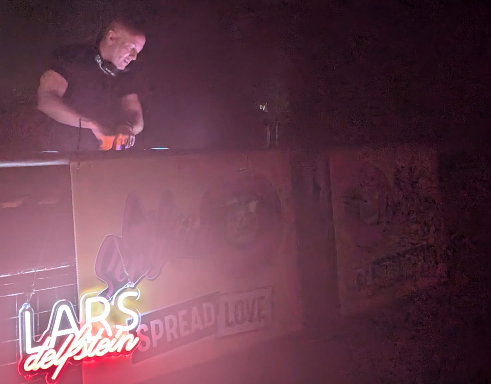 #187 : Party Season is here.... - Funky Disco & House Vibes - 4th December 2024