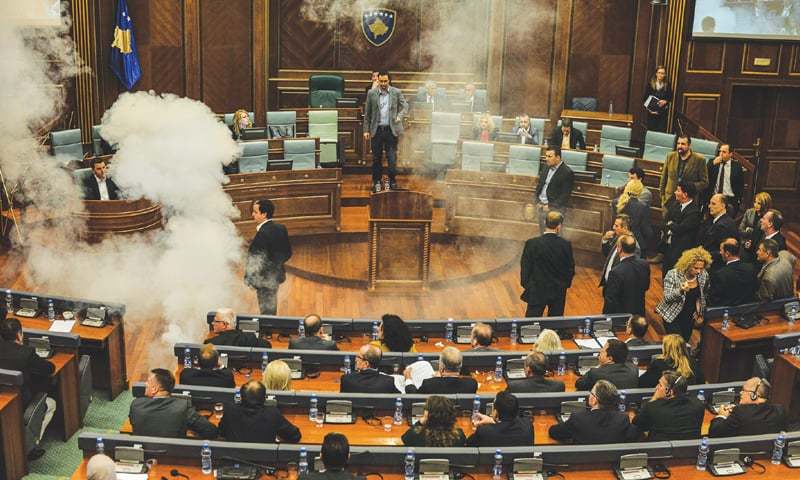 The Q - Ep .353 - Tear Gas