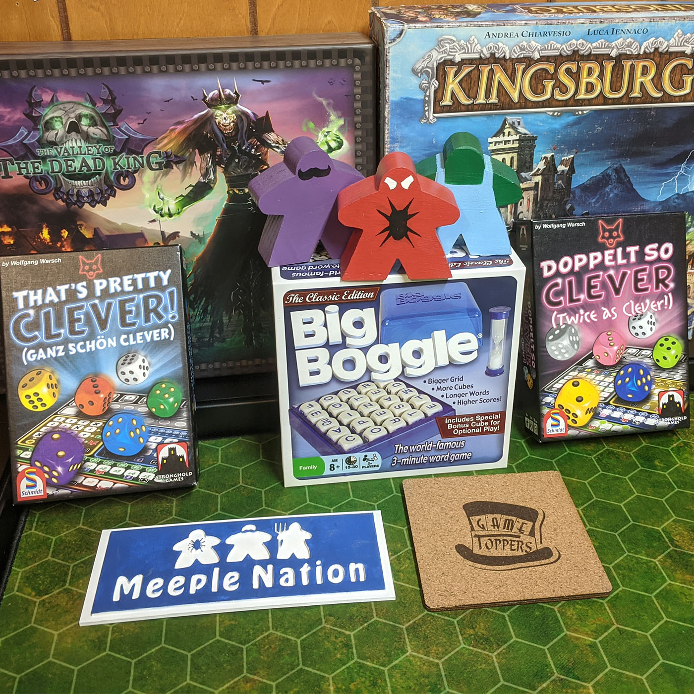 MN 0332 Four Dice Rolling Games