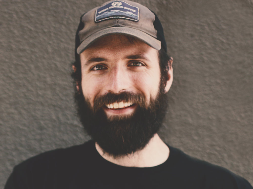 063 : What Your Roaster Wants You to Know w/ Rob Hoos : learning about roasting, roasters and baristas communicating with mutual respect, keeping water quality and ratio in mind, serving and roasting for your customers