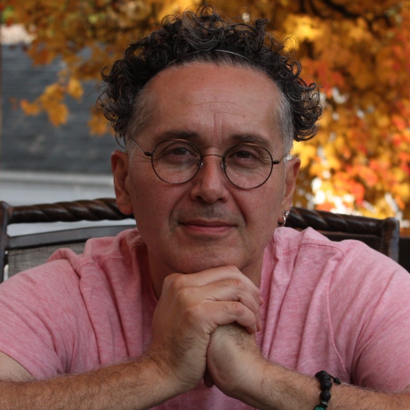 Wake Up Podcast with Viv Trader