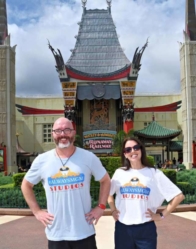 The Dillo\'s Diz Podcast (feat. Theme Park Thursday)