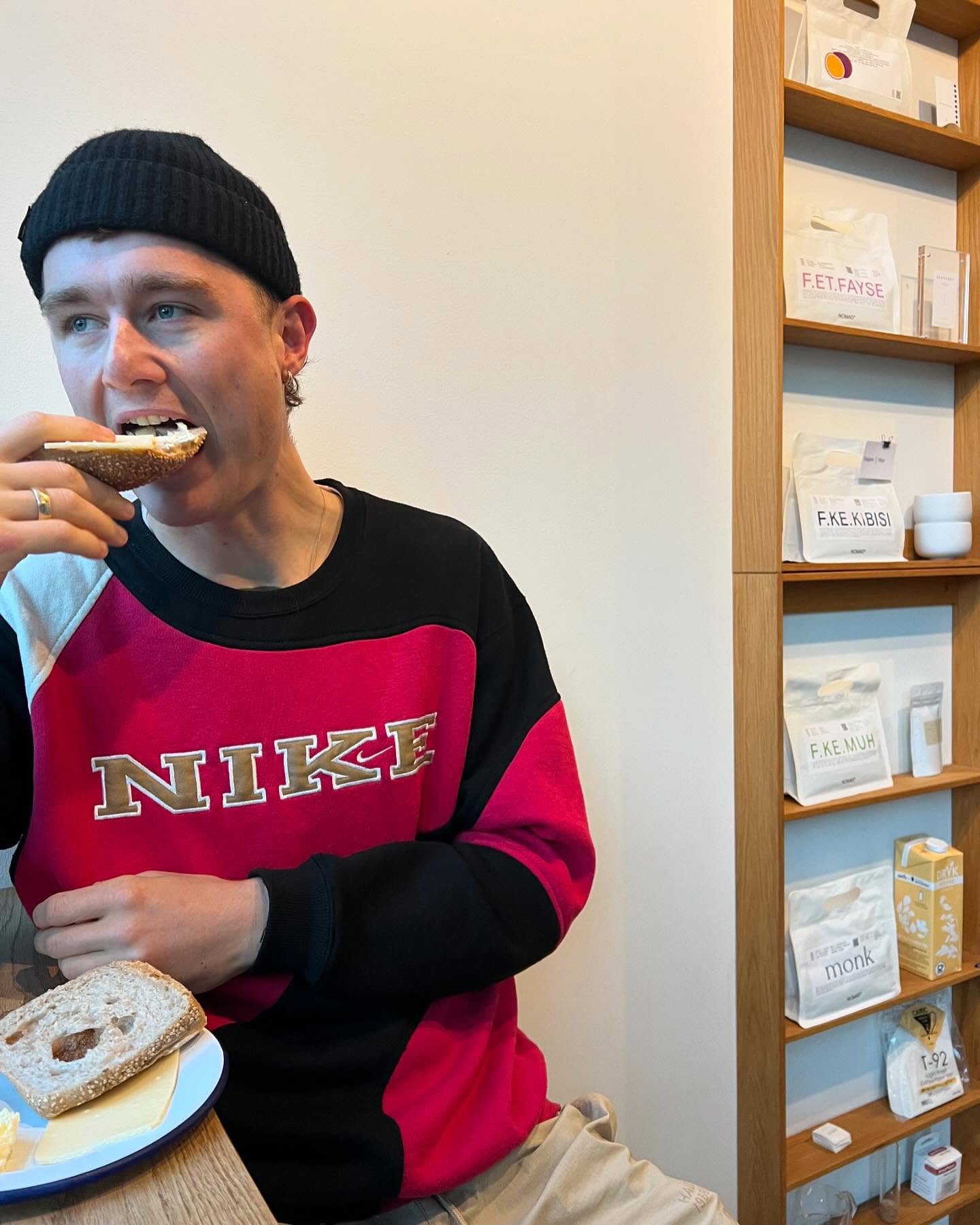 Velofit Podcast: Hverdags-hacks der virker – et døgn med Mathias Norsgaard, prof. cykelrytter på Movistar.
