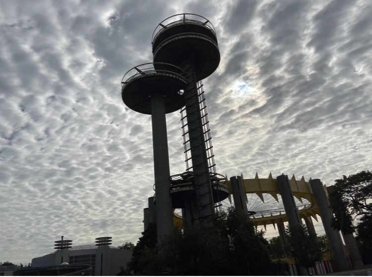 The Dillo\'s Diz Podcast (feat. Theme Park Thursday)