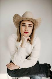 What The Farm Podcast - Real life conversations about agriculture and how it affects the consumer\'s food. From farming to marketing.