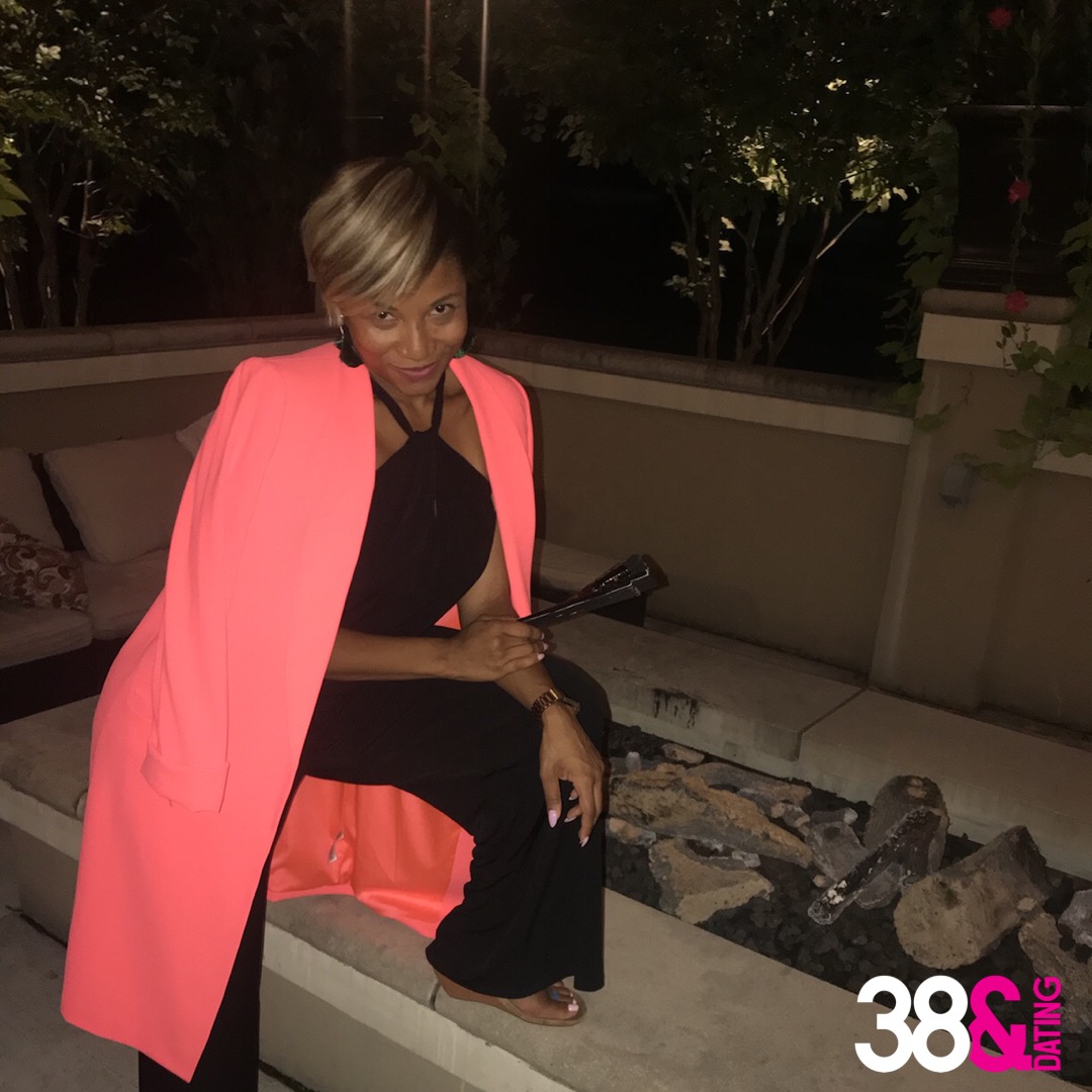 How to Date Like a Bawse & the Warning Signs to Beware of in Dating Situations