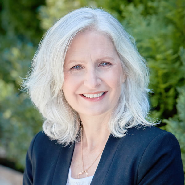 cover of episode Why Pelvic Floor Physical Therapy May Be The Answer To Urinary Leakage, Small Bladder, Pelvic Pain, Pain During Sex, Erectile Dysfunction and Much More: Ingrid Harm-Ernandes