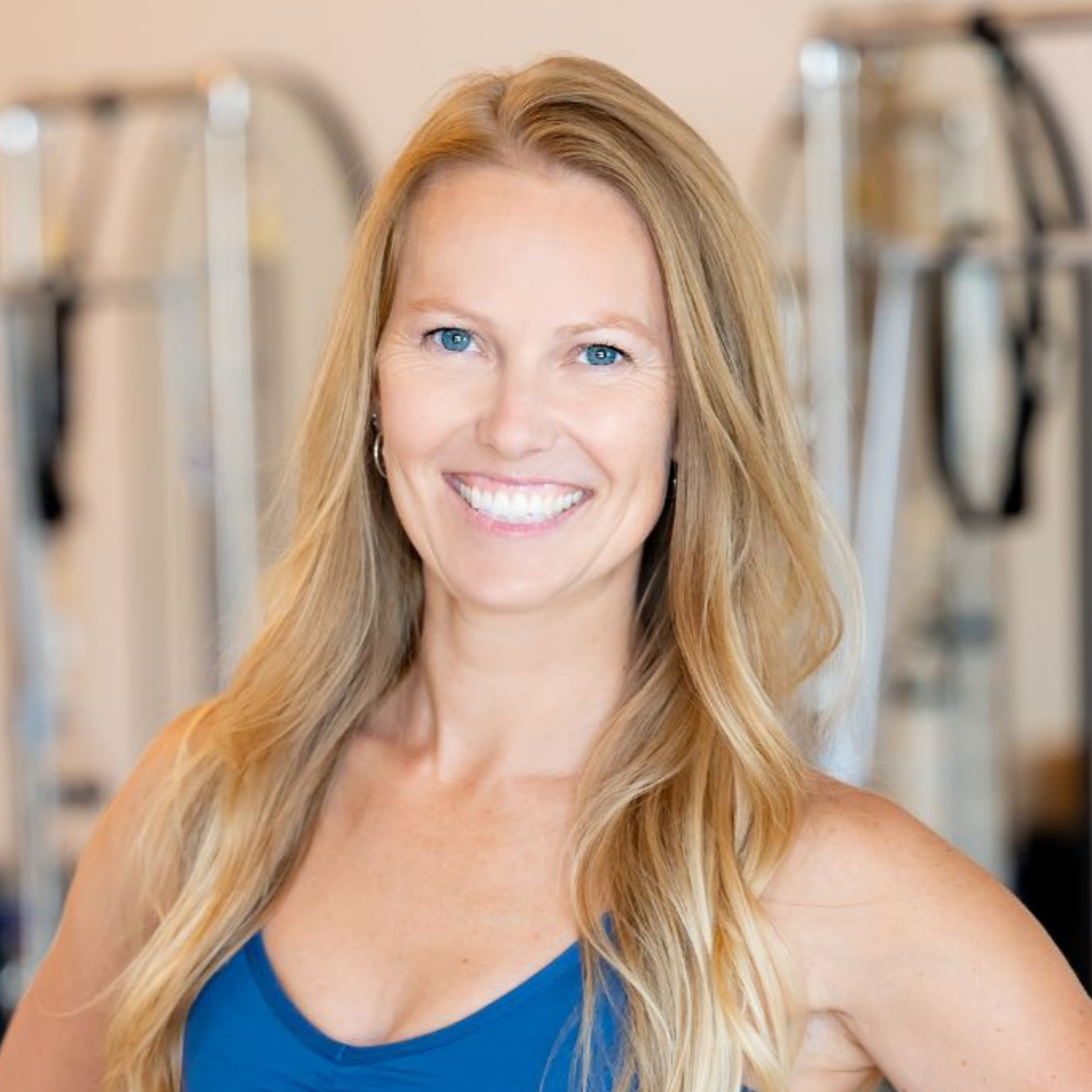 585. Understanding Your Pelvic Floor: Erica Ziel’s Insight on Movement, Minerals and More
