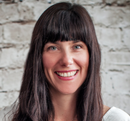 211: Giving Thanks {Interview with Michelle Dickie}