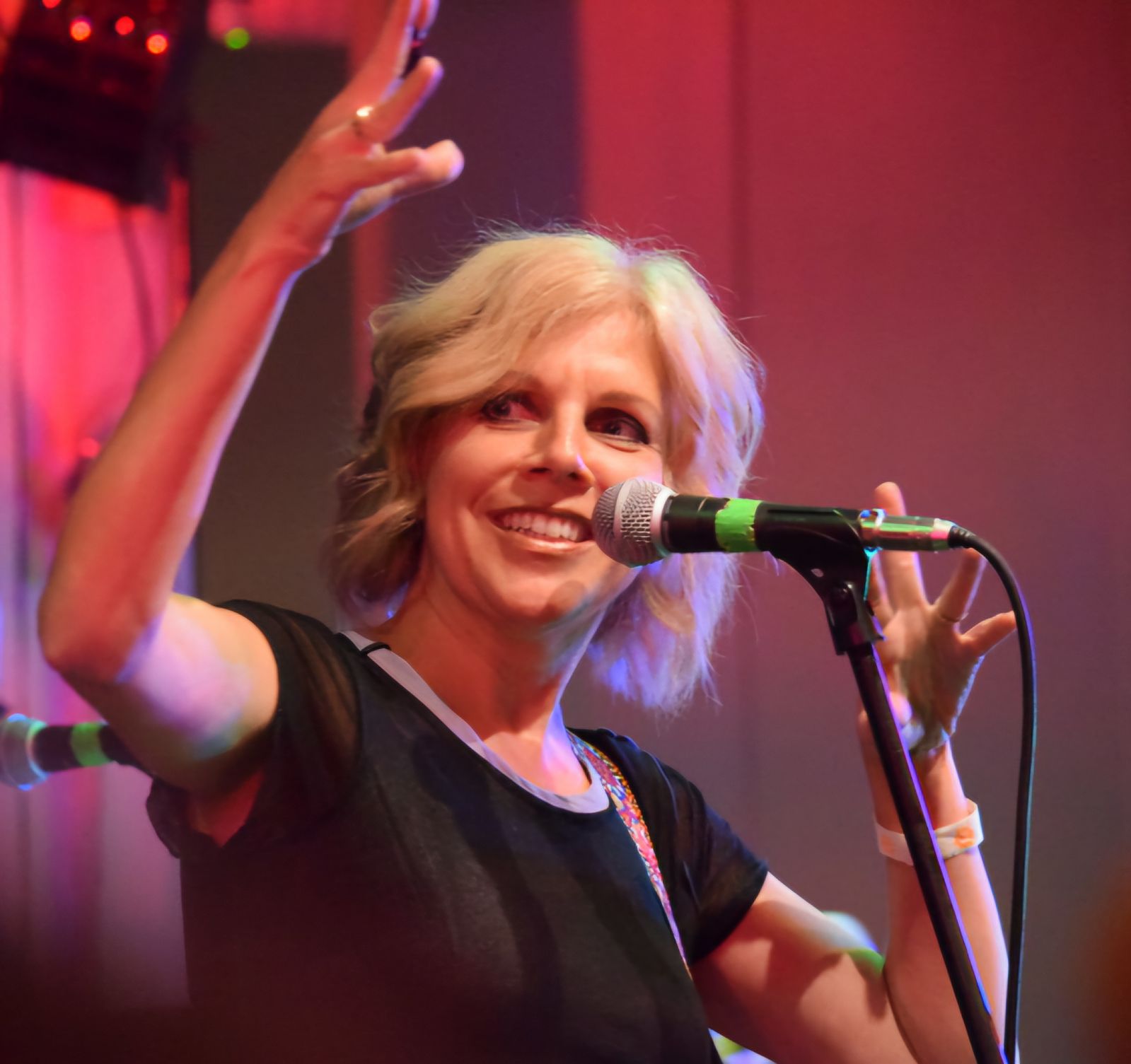Tanya Donelly of Belly
