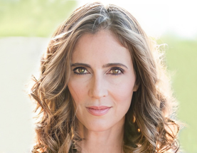 cover of episode The Benefits Of Yoga | Uplifting Others Through Education & Movement