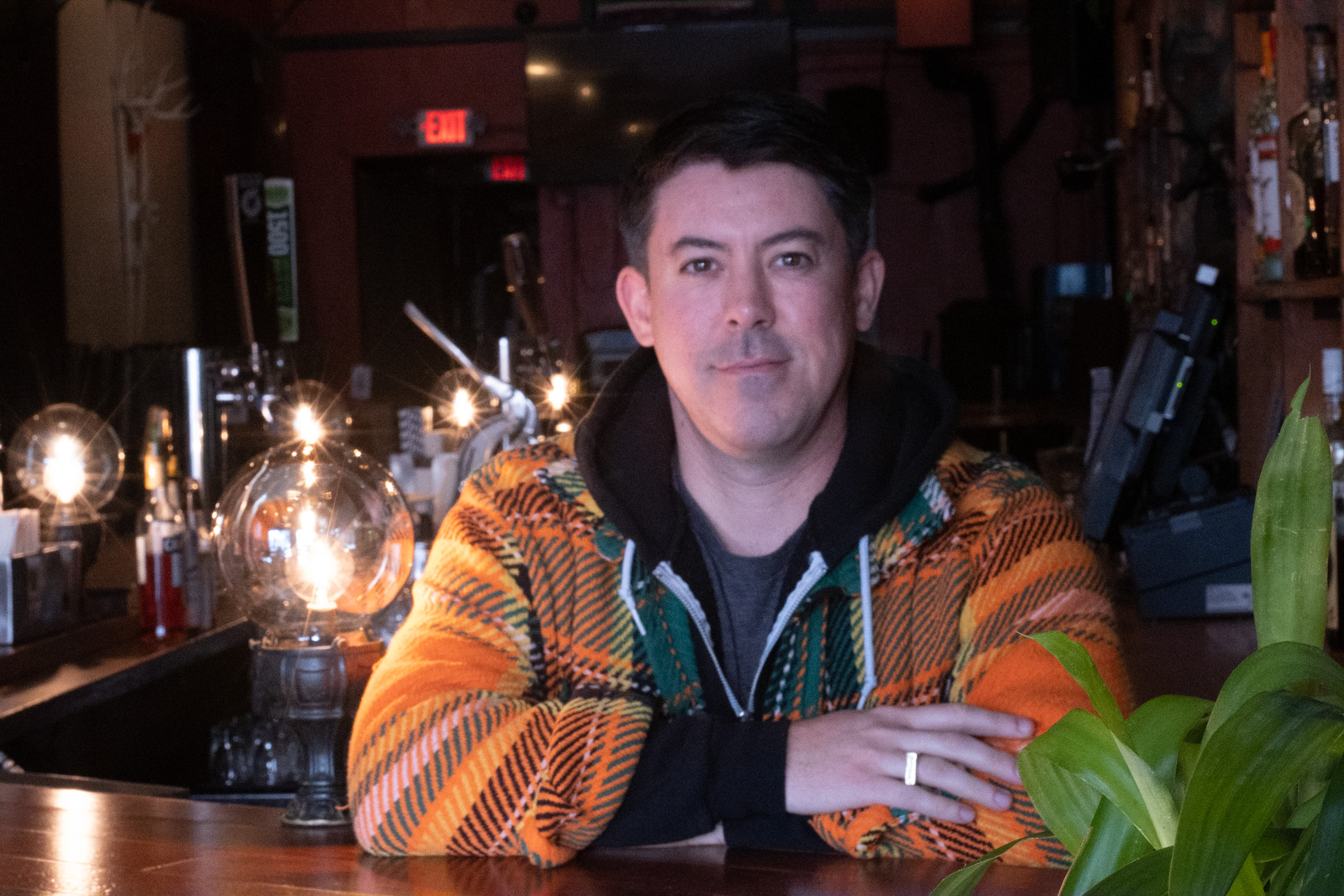 Bartender Matt Sterling (S4E29P1)