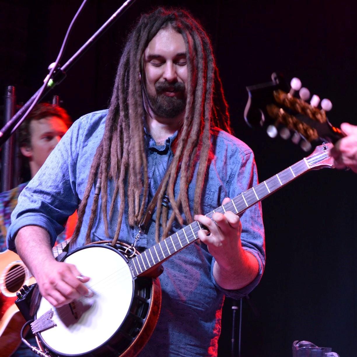 The Picky Fingers Banjo Podcast