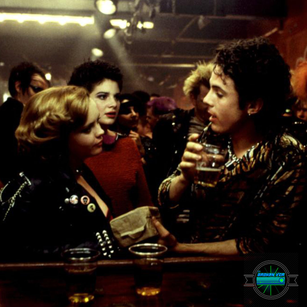 #157 200 Cigarettes (1999)