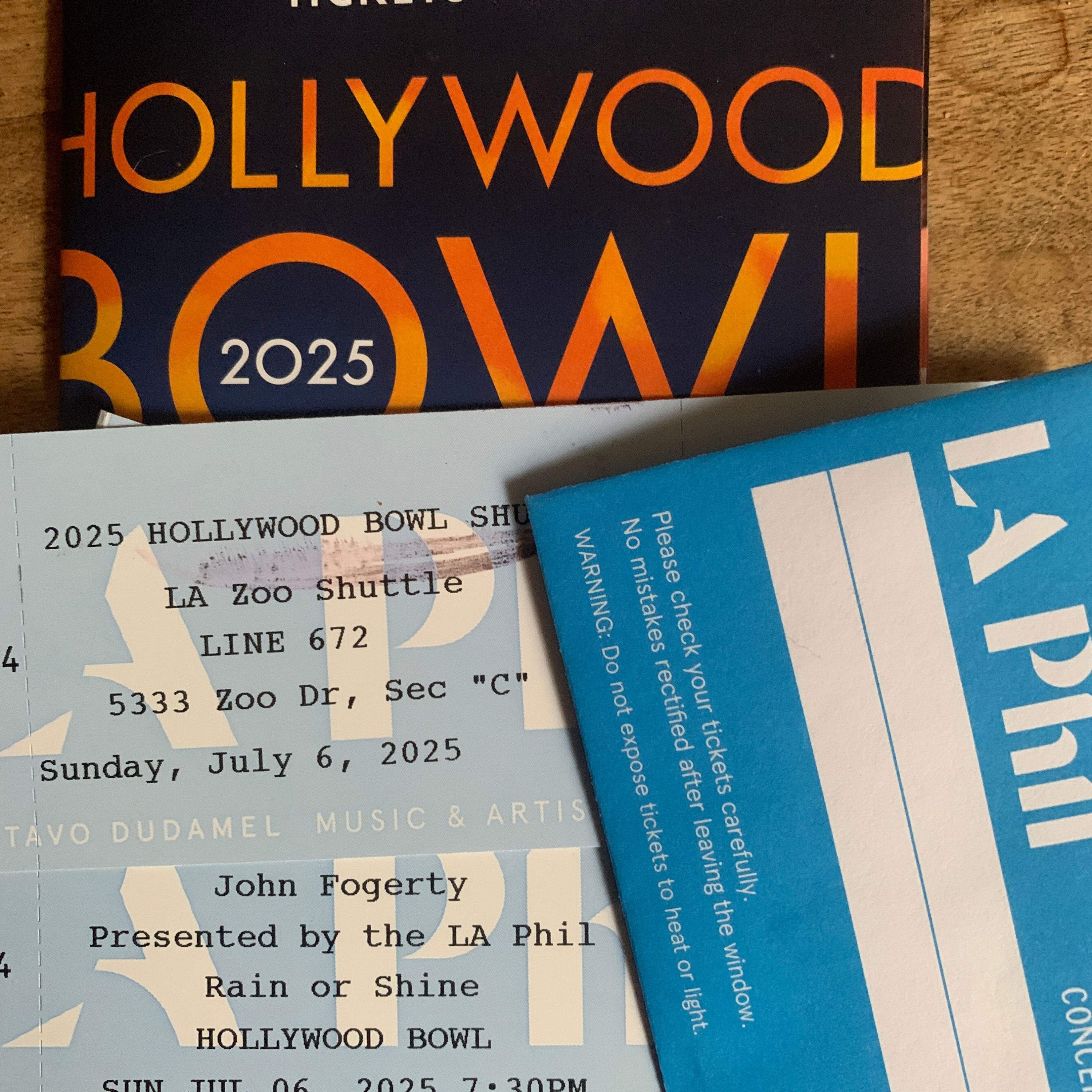 Hollywood Way to The Valley