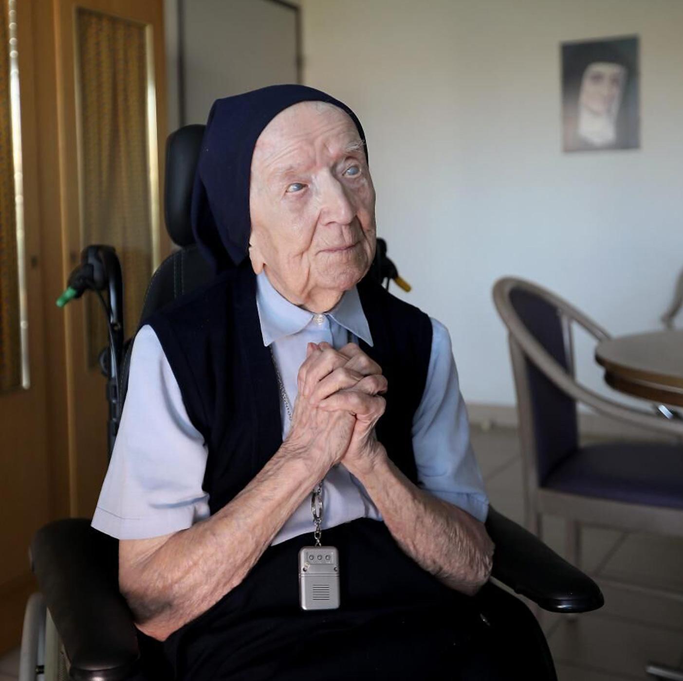 RAF251: Oldest COVID-19 Survivor
