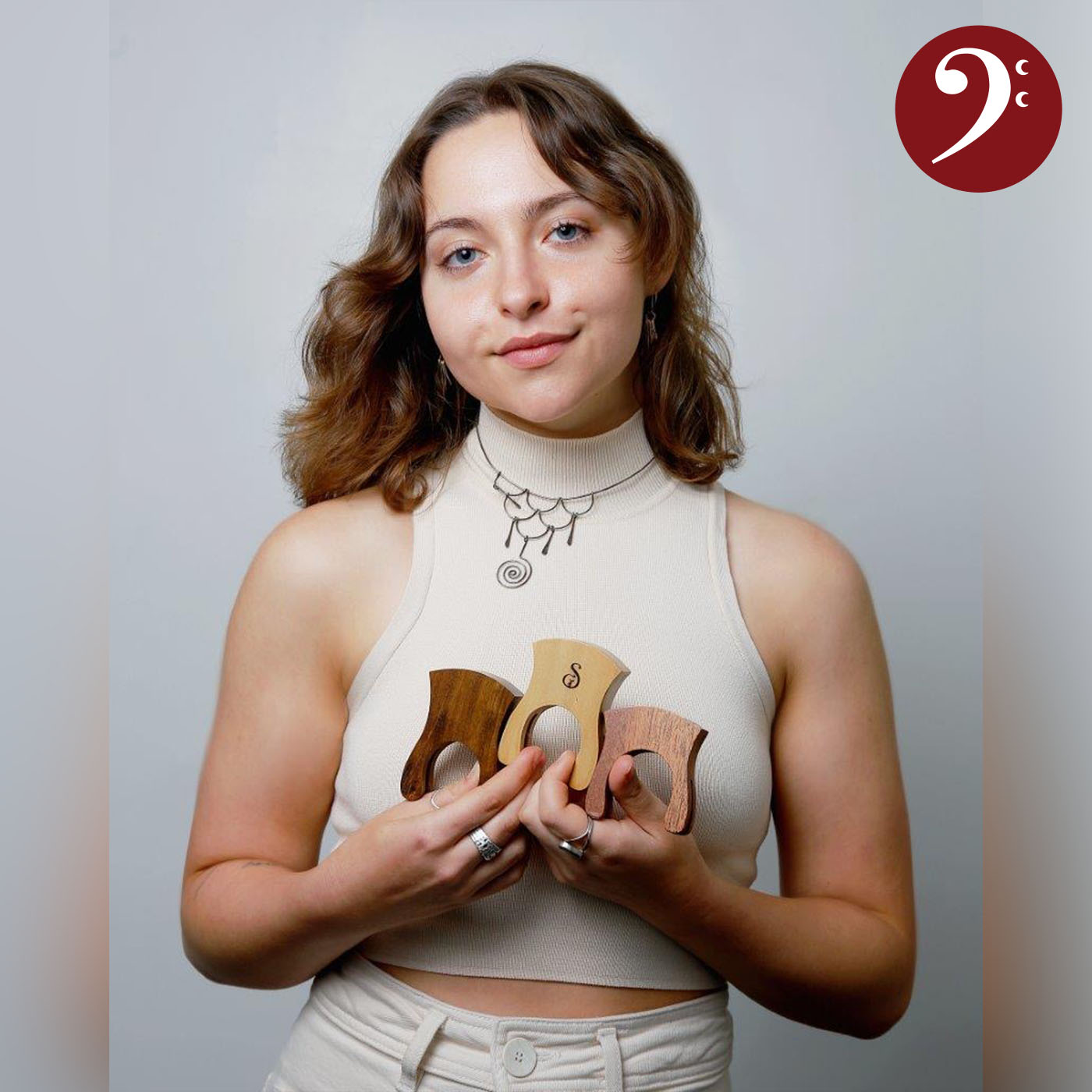949: Sienna George on double bass mutes