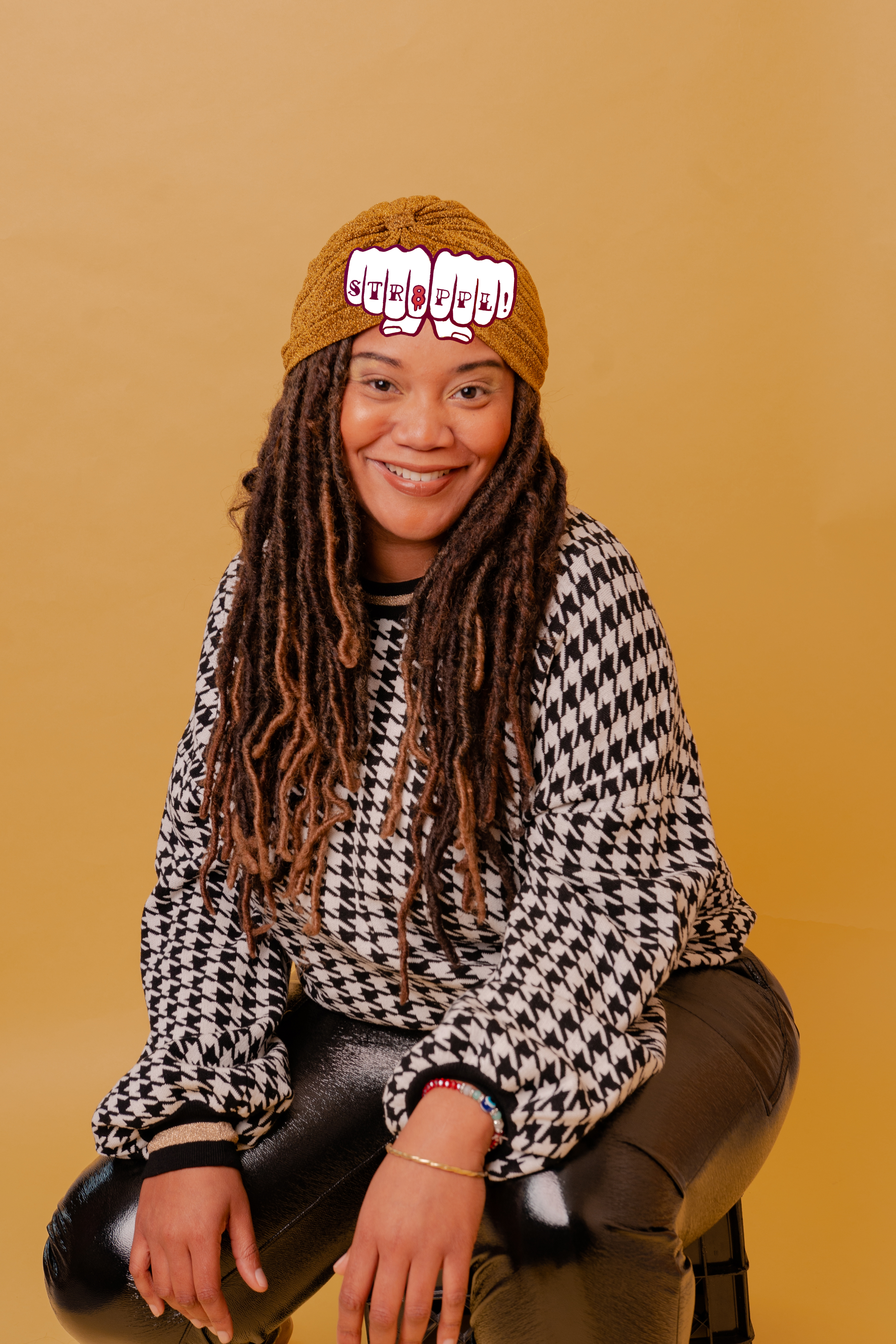 s3 e1 - Tiffany Anderson