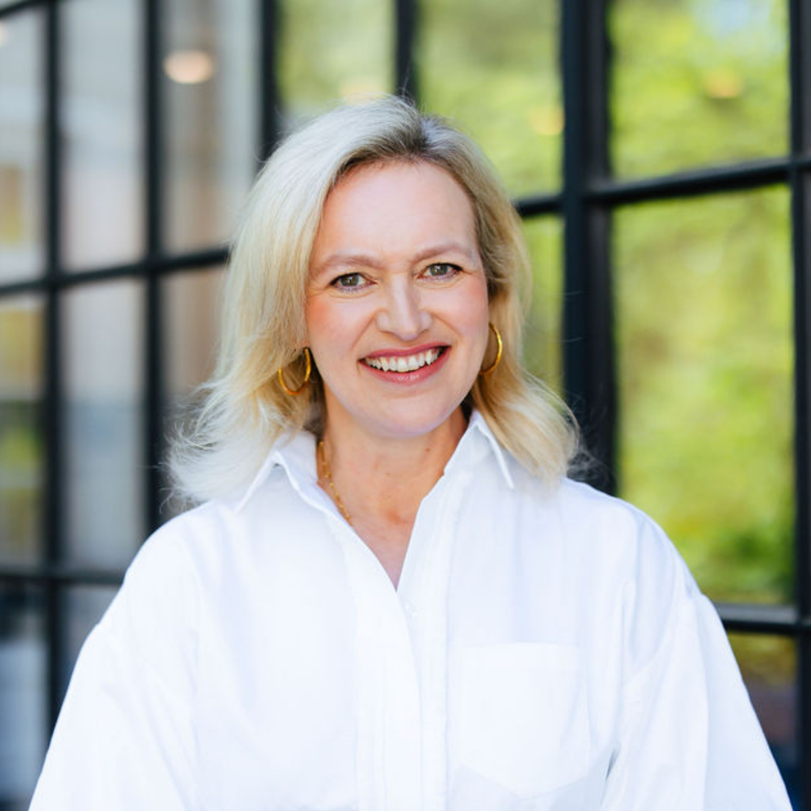 607. You Can Do It: Laura Cox Kaplan on Having a Growth Mindset