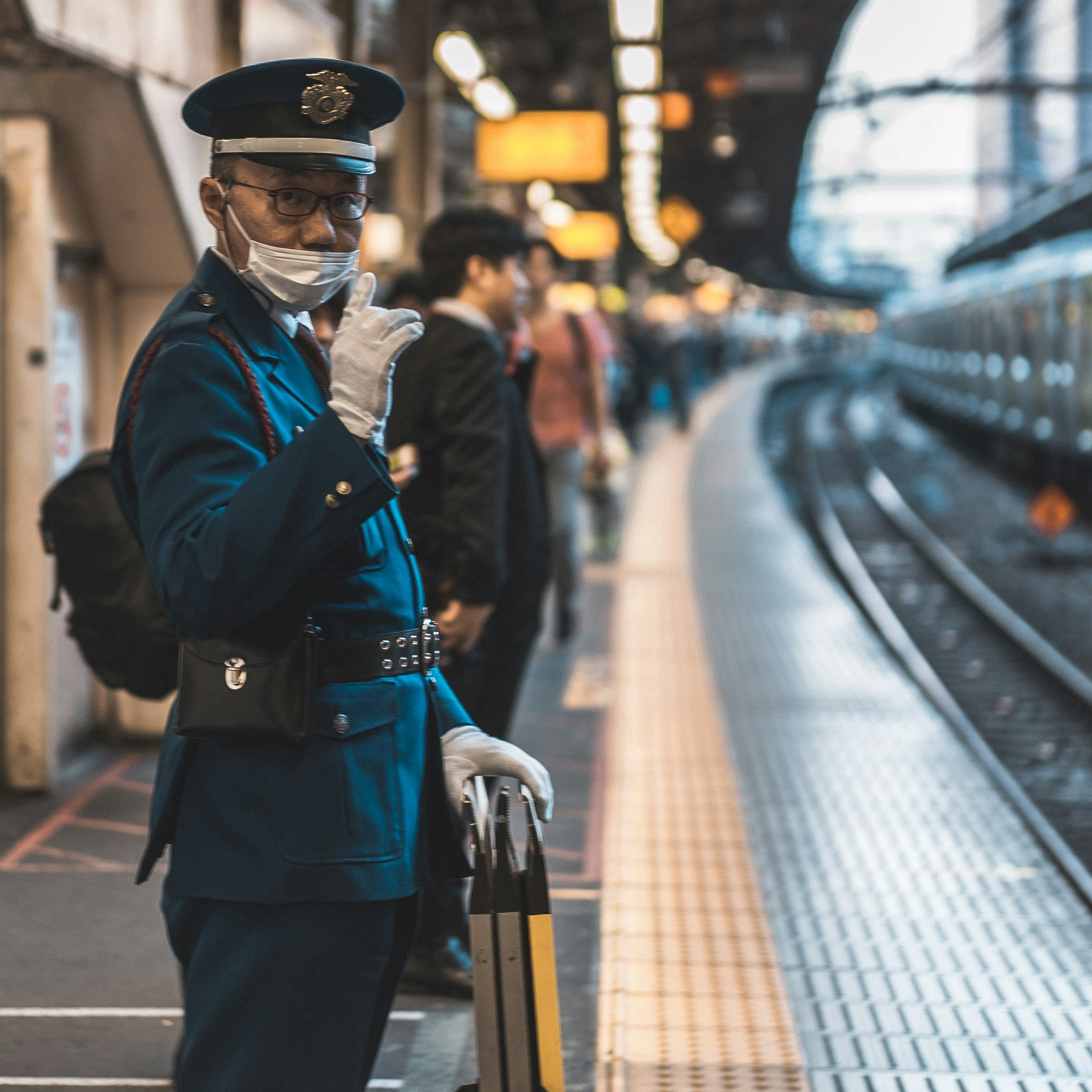 [THE BITTERSWEET PAST] How Traveling Makes You Rude