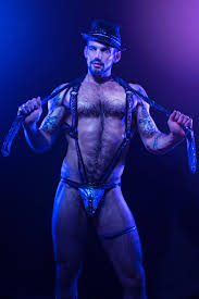 Ep. 29: Burlesque Star/Former Porn Star Chris Harder Makes Us Hard