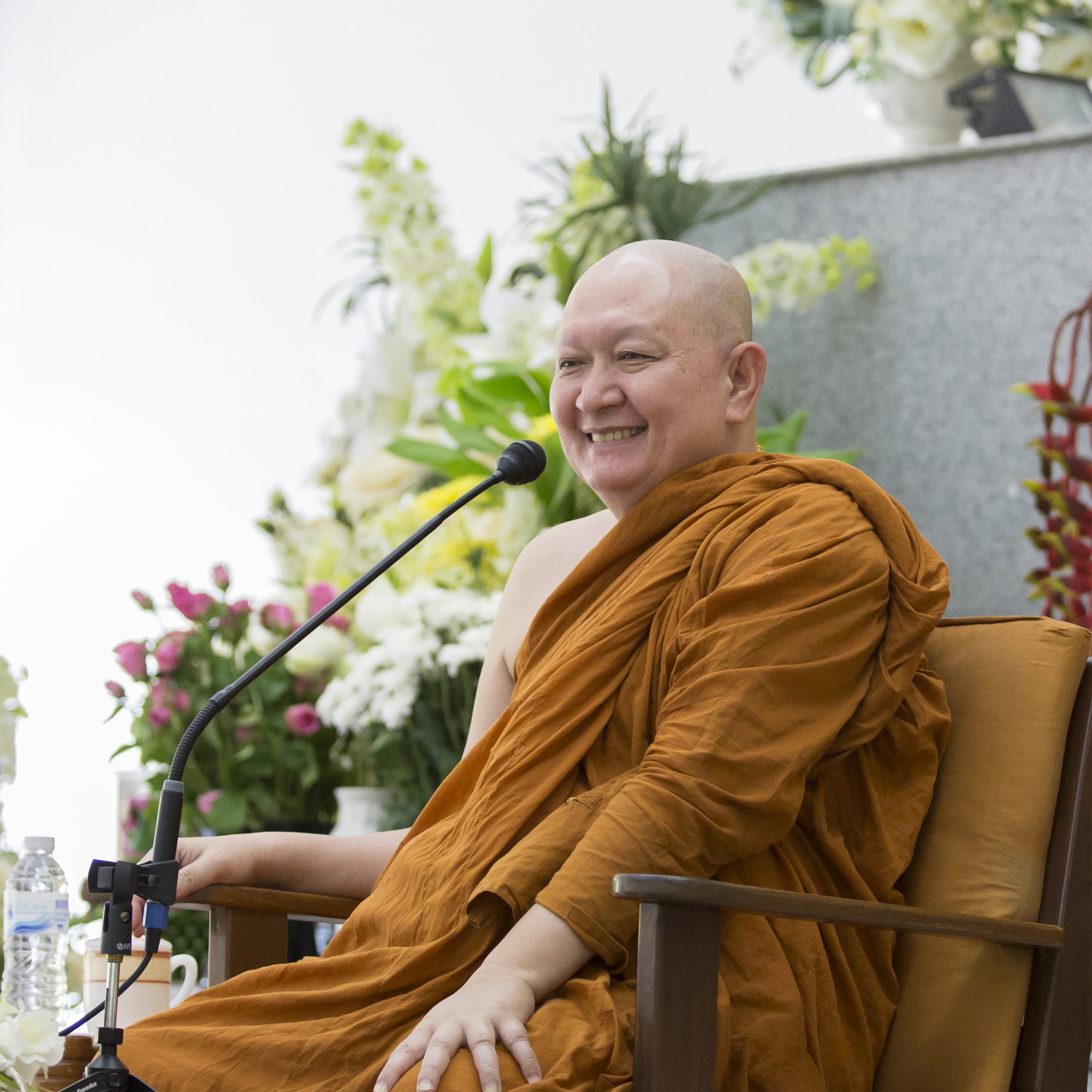 ลิขิตฟ้าหรือจะสู้มานะตน : หลวงปู่ปราโมทย์ ปาโมชฺโช 10 ธ.ค. 2567