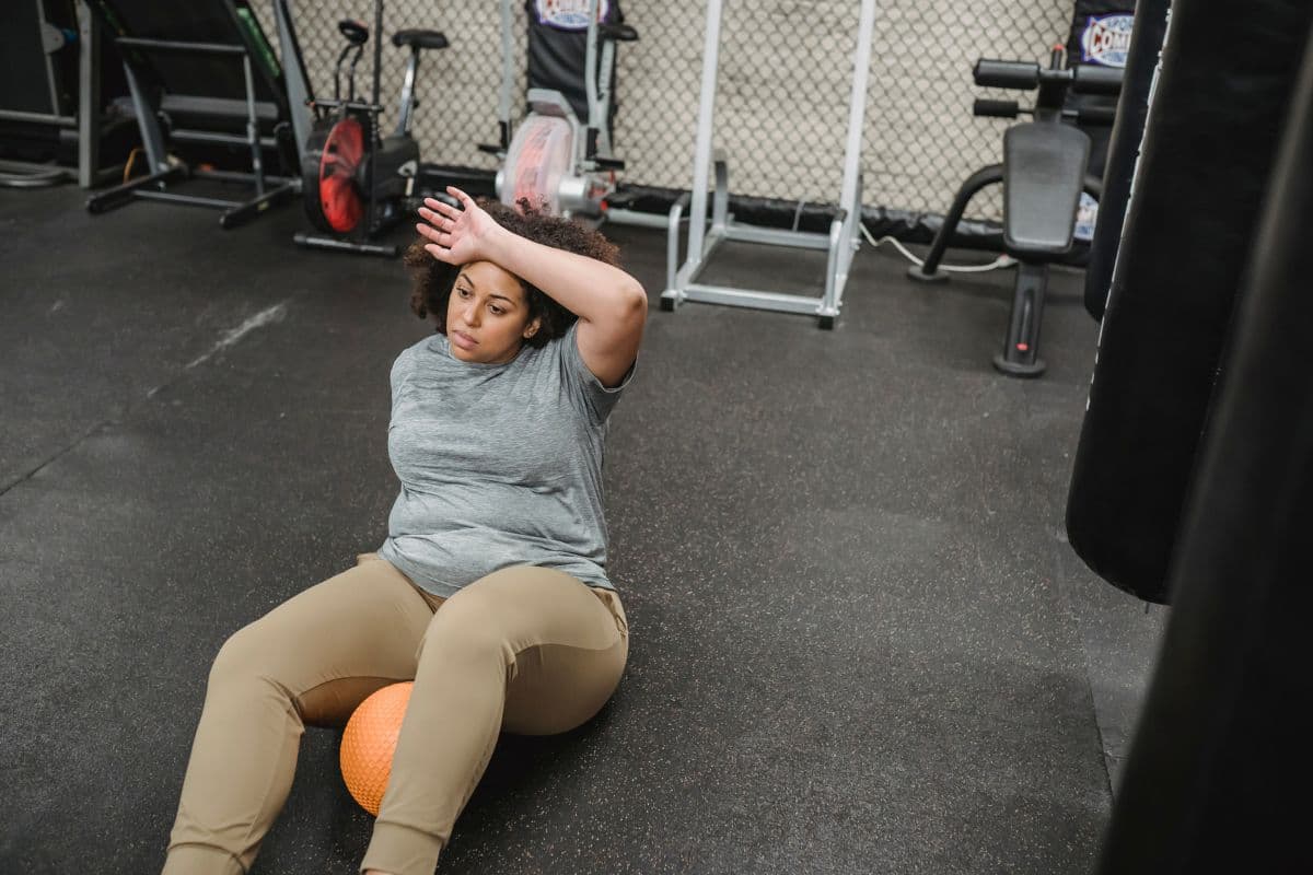 Episode 389: Fat Loss Feedback - I’m Building Muscle Why Isn’t the Scale Moving?