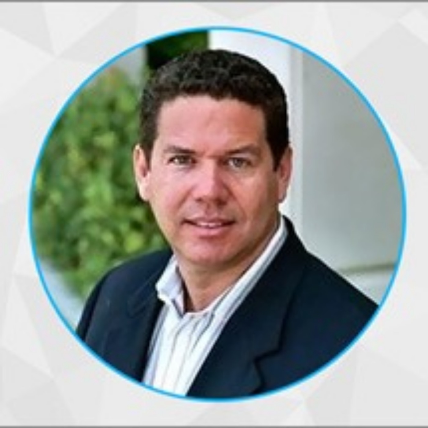 Eric Solis - Founder and CEO at MovoCash - Instant Digital Payments with Fraud-Prevention